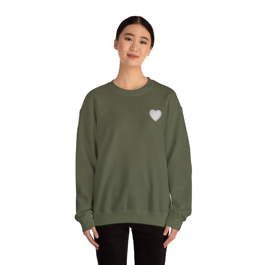 Crewneck Sweatshirt — 'Dios nunca falla' Script Heart Spiritual Pullover