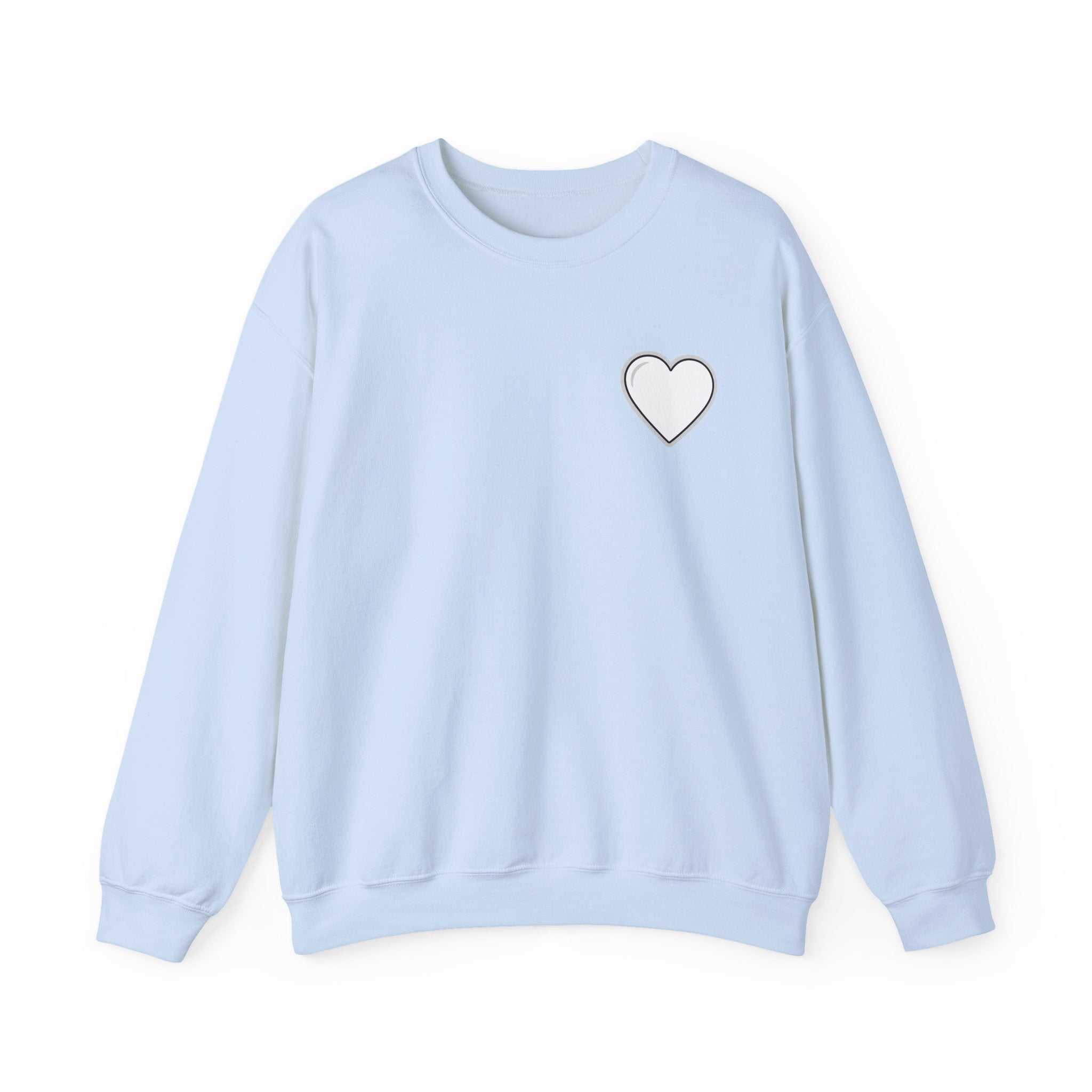 Crewneck Sweatshirt Minimal Heart Graphic with Spanish Proverbs Text