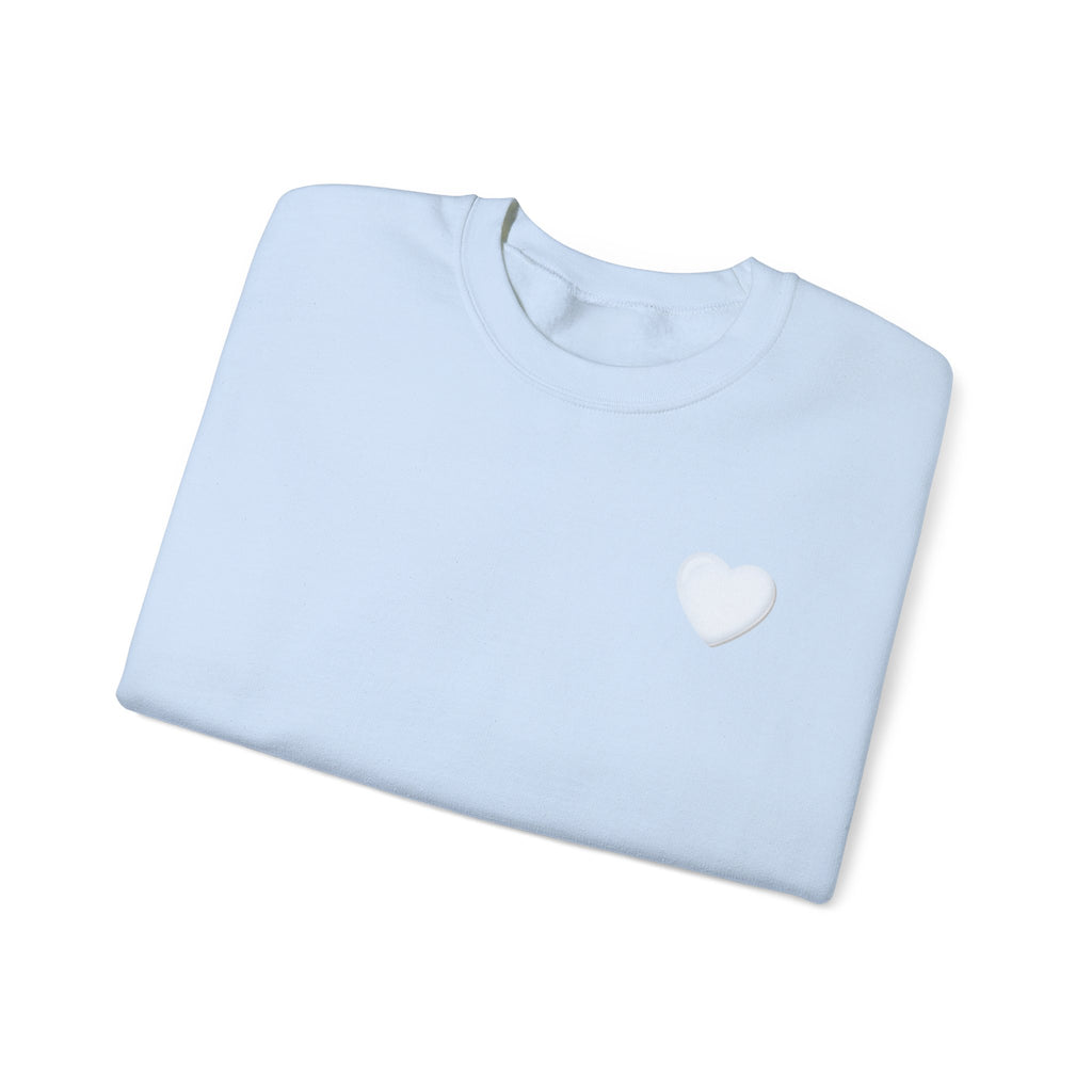 Crewneck Sweatshirt — 'Dios nunca falla' Script Heart Spiritual Pullover