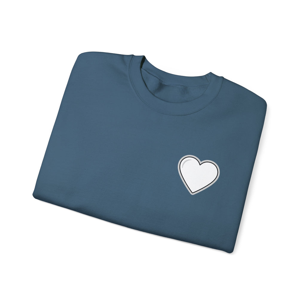 Crewneck Sweatshirt Minimal Heart Graphic with Spanish Proverbs Text