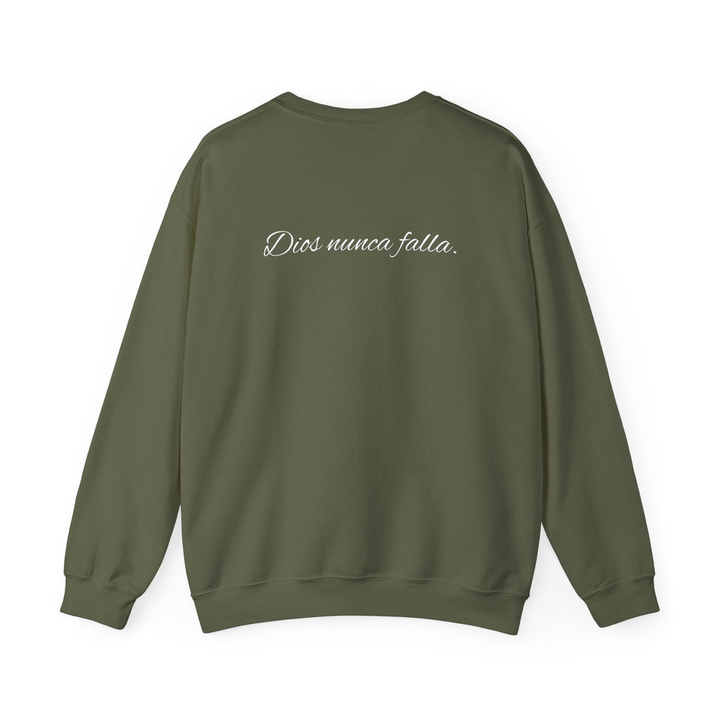 Crewneck Sweatshirt — 'Dios nunca falla' Script Heart Spiritual Pullover